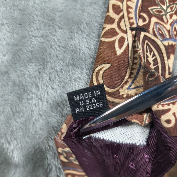 Vintage Monsieur Givenchy Tie Mens 56x4 Brown Paisley Necktie Floral Made In USA - Picture 6 of 11